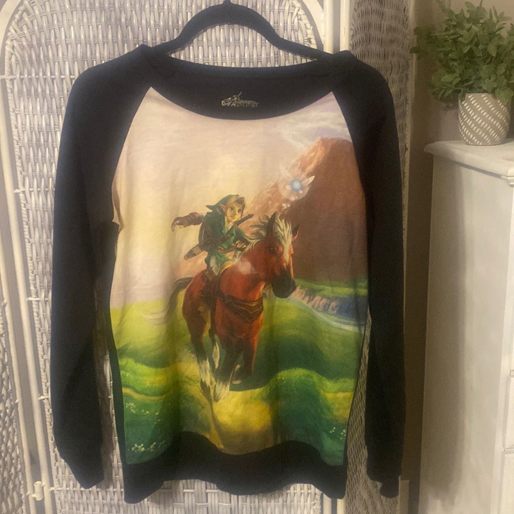 Legend of Zelda Shirt Size Medium 2015